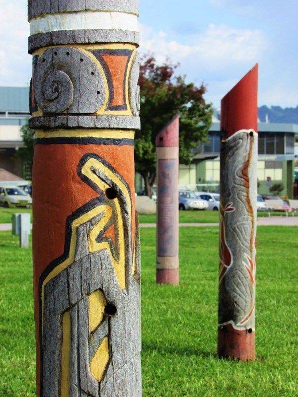 Unveiling the Stories Within: Exploring the Mystical World of Australian Totem Poles