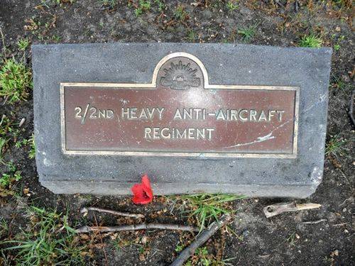 2/2nd Heavy Anti-Aircraft Regiment : 04-October-2011