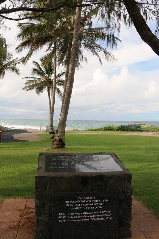 Air Crash Memorial | Monument Australia