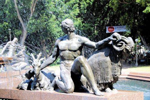 Archibald Memorial Fountain : 31-October-2011
