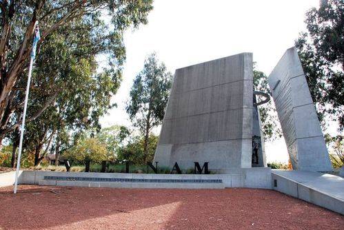 Australian Vietnam Forces National Memorial : 02-June-2012