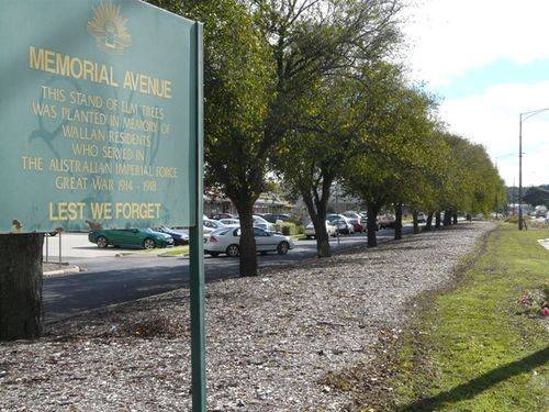 Avenue of Honour : 13-May-2012