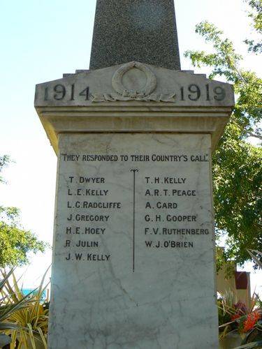 Ayr War Memorial : 25-April-2011