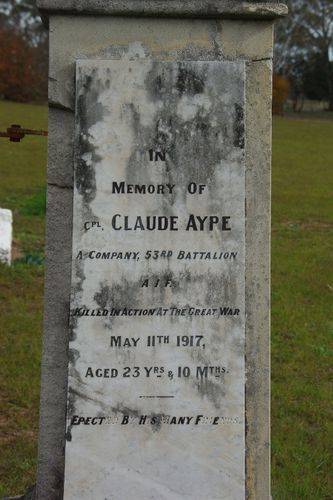 Claude Ayre Inscription : August-2014