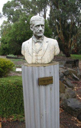 Banjo Paterson : 25-January-2011