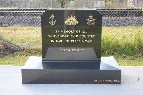 Bargo War Memorial : 04-July-2011