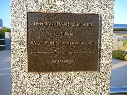 Bermagui War Memorial : 03-October-2012