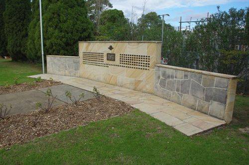 RSL Remembrance Wall & Garden : 19-02-2014