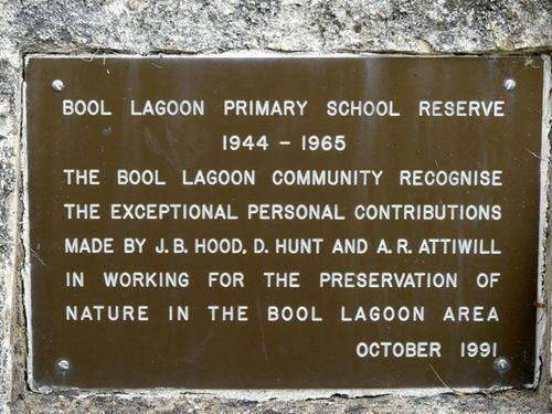 Bool Lagoon Primary School Reserve : 03-November-2011