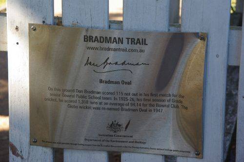 Bradman Oval Plaque : August-2014