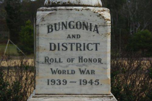 Bungonia War Memorial Closeup- August-2014