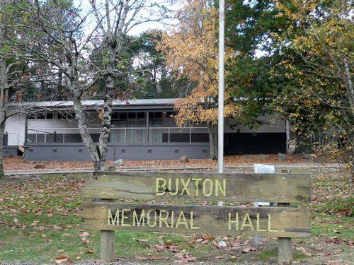 Buxton Memorial Hall : 14-June-2013