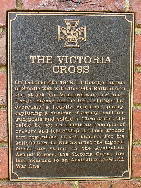 Victoria Cross Plaque : 23-November-2015