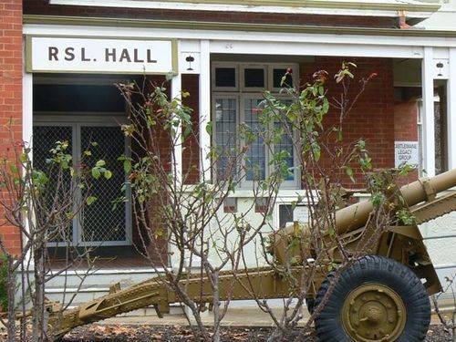 Castlemaine Memorial Hall : 28-May-2011