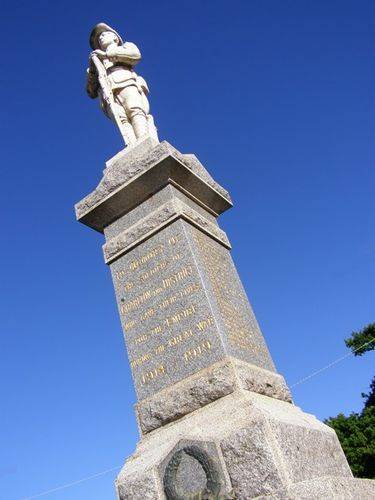 Charlton War Memorial : 12-September-2013