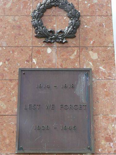 Charters Towers War Memorial : 23-April-2011