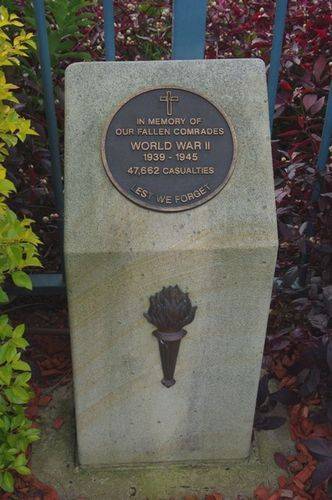 WW2 Plinth : Feb 2014