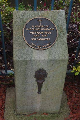 Vietnam War Plinth : Feb 2014