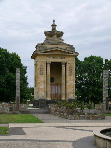 Colac Memorial