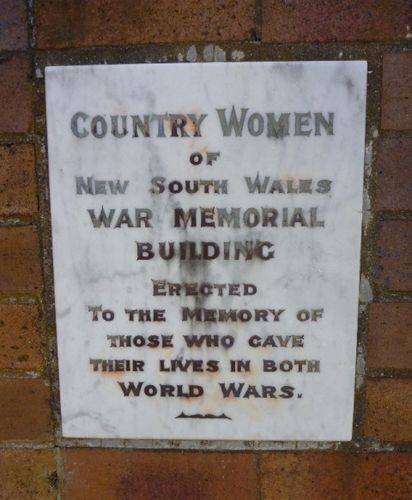 Country Women of New South Wales War Memorial Building : 15-December-2012