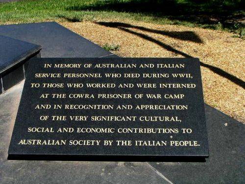 Cowra Australian Italian Friendship Memorial Inscription Plaque