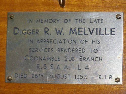 Digger R.W. Melville : 01-August-2014