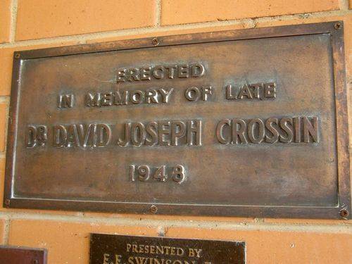 Dr Crossin Plaque : 28-July-2014