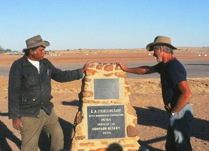 1994 : Danny & Denis at Ted Colson monument (Denis Bartell)