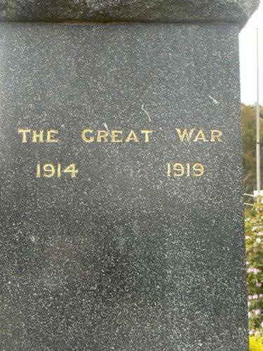 Geeveston Cenotaph   Right Side