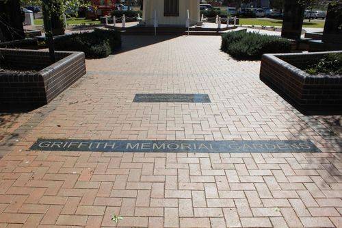 Griffith Cenotaph : 06-December-2012
