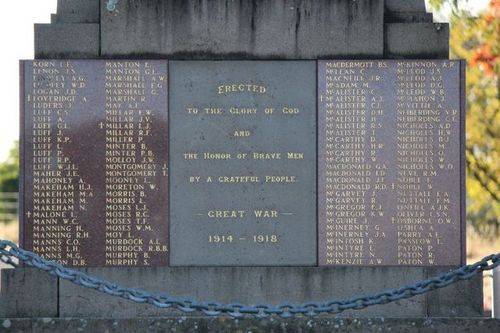 Gundagai War Memorial : 10-July-2011