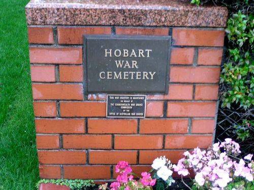 Hobart War Cemetery : 2007