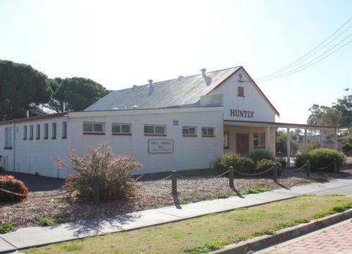 Huntly Memorial Hall : 08-August-2011