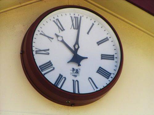 Johnno Johnson Clock