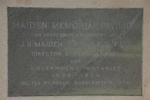 Maiden Memorial Pailion Plaque / April 2013
