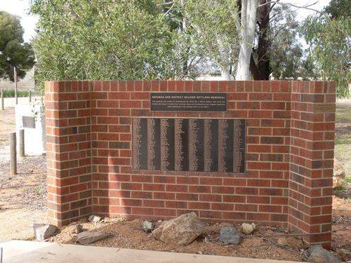 Katunga and District Soldier Settlers Memorial : 20-October-2011