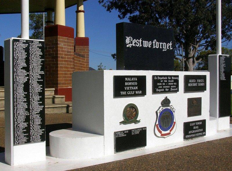 War Memorial : 11-September-2014