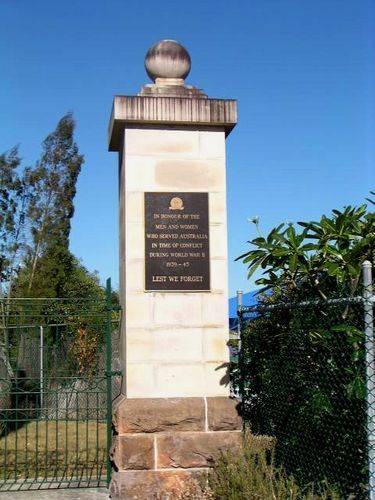 Langlands Park Memorial Gates Pillar