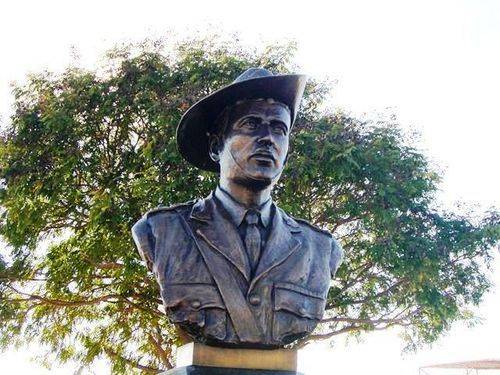 Lt Colonel Henry William Murray Bust