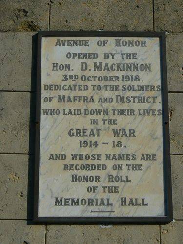 Maffra Avenue of Honour Plaque : 30-May-2010