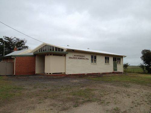 Mannibadar Soldiers Memorial Hall : November 2013