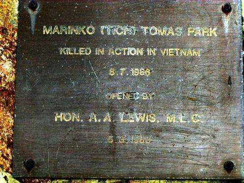 Marinko Tomas Inscription