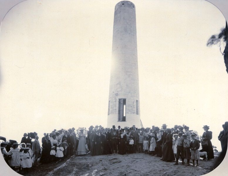 22-March-1902 : Unveiling Ceremony : State Library of South Australia - B-8435