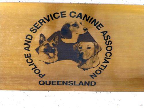 Police canine Association Logo : 30-05-2014