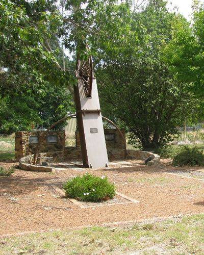 Miners Memorial : 22-February-2002