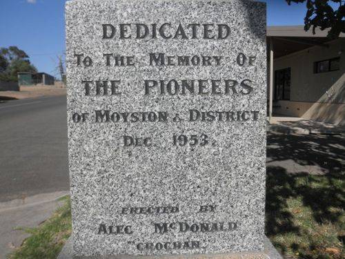 Pioneers Inscription : April 2014