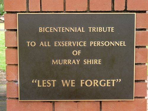 Murray Shire War Memorial : 13-May-2012