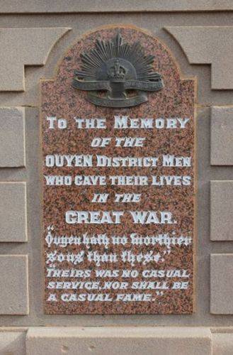 Ouyen War Memorial : 18-July-2011