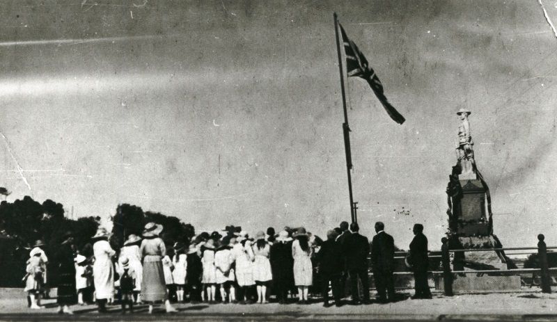 1920 : Dedication of the War Memorial : State Library of South Australia - B-15872