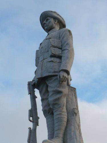 Port Fairy War Memorial : 11-June-2011